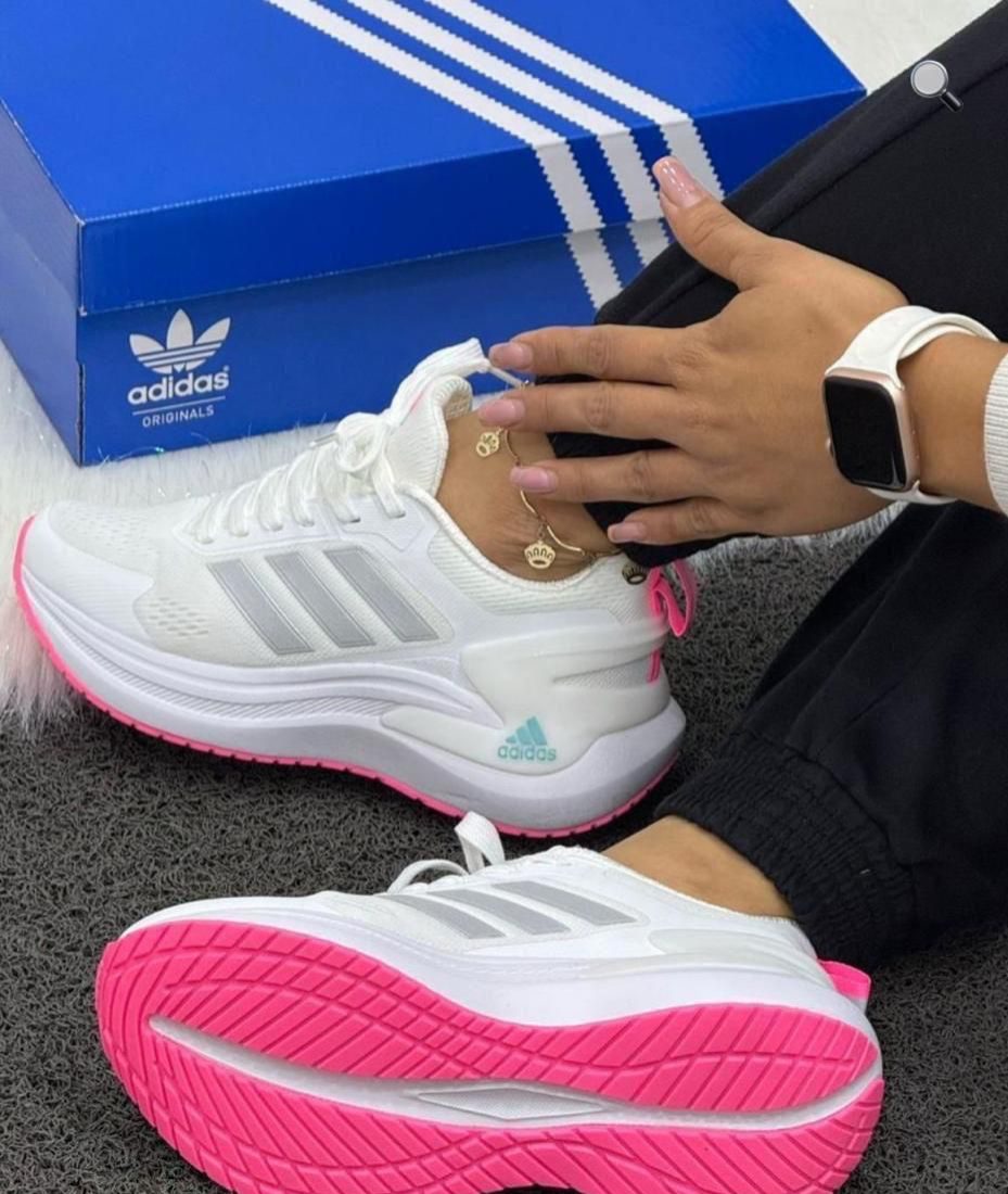 Adidas Zero 4